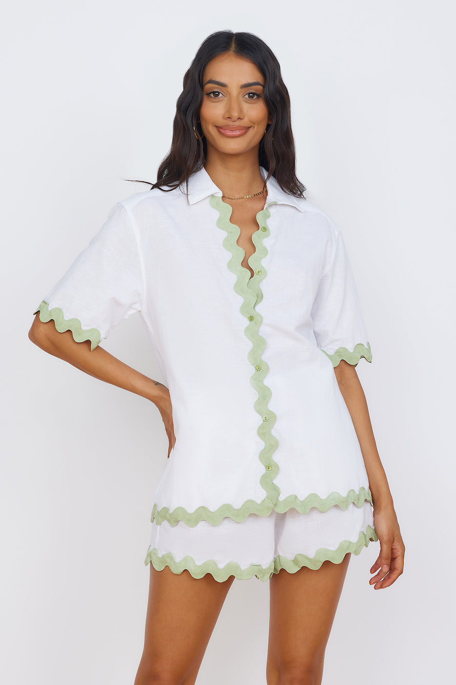 SEVEN WONDERS Harry Short White