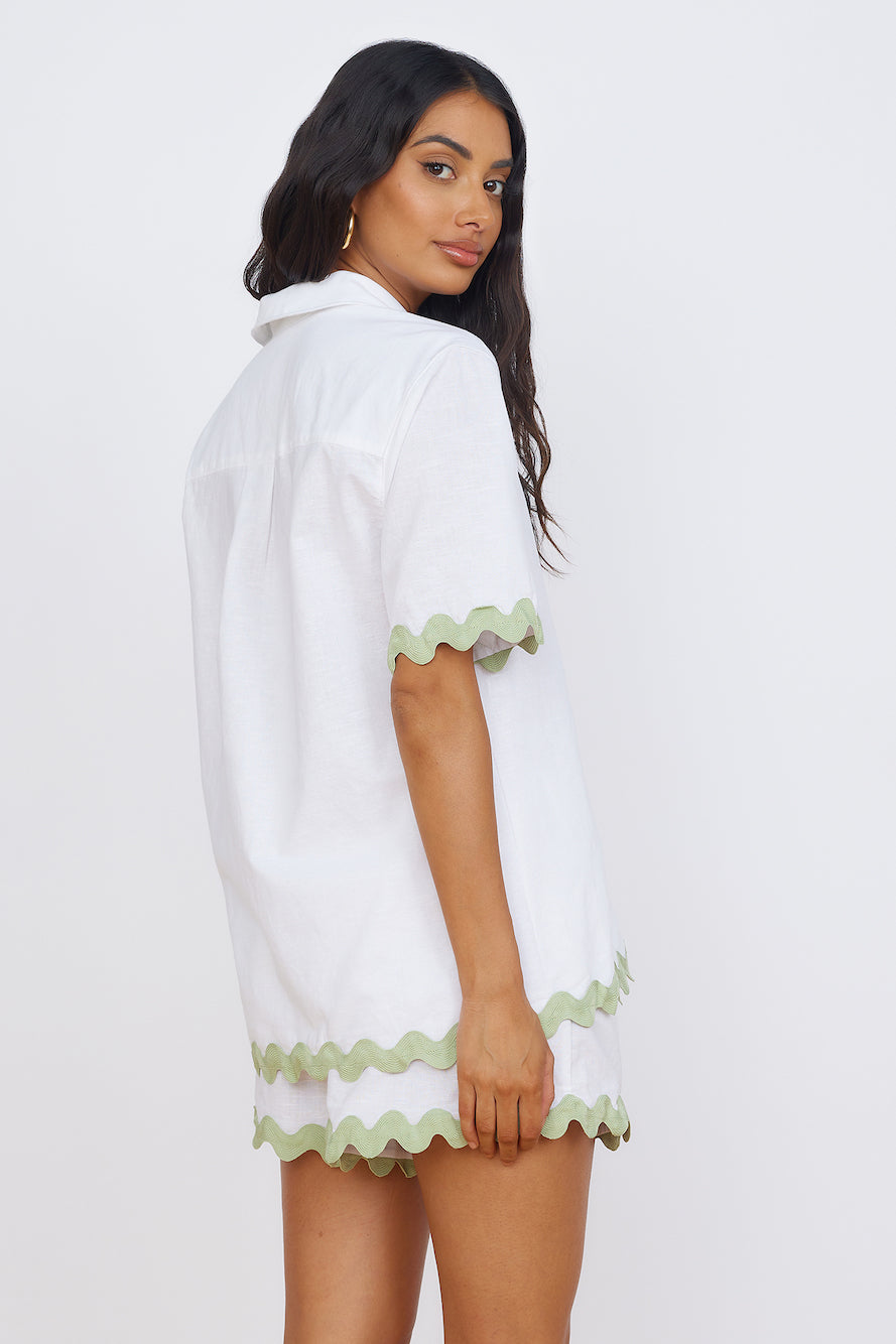 SEVEN WONDERS Harry Short White