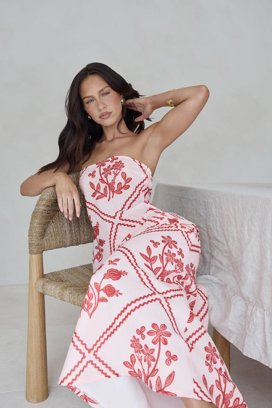 Minimale Longline Strapless Top Red